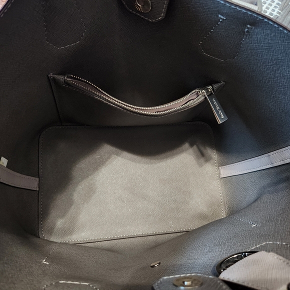 Michael Kors Gray bag - Picture 4 of 7